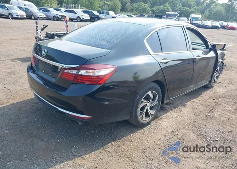 2016 Honda Accord Lx z USA, uszkodzony, nr VIN 1HGCR2F32GA090855